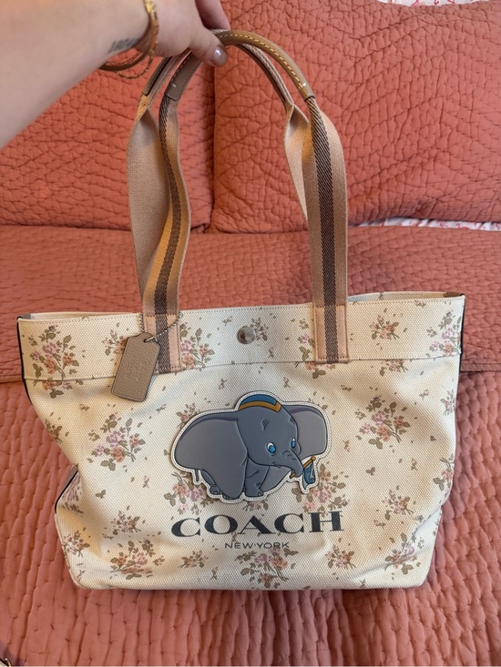 Coach Handbags - Limited Edition Disney X Coach Tote Bag With Rose Bouquet Print And Dumbo 91119